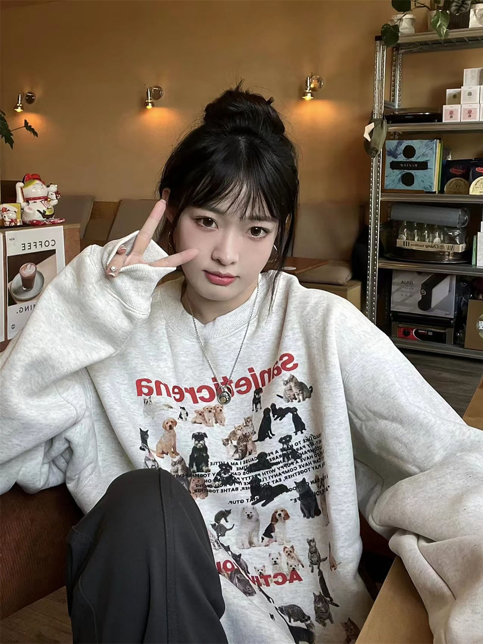 Retro Cartoon Cat Puppy Gray Round-collar Sweater