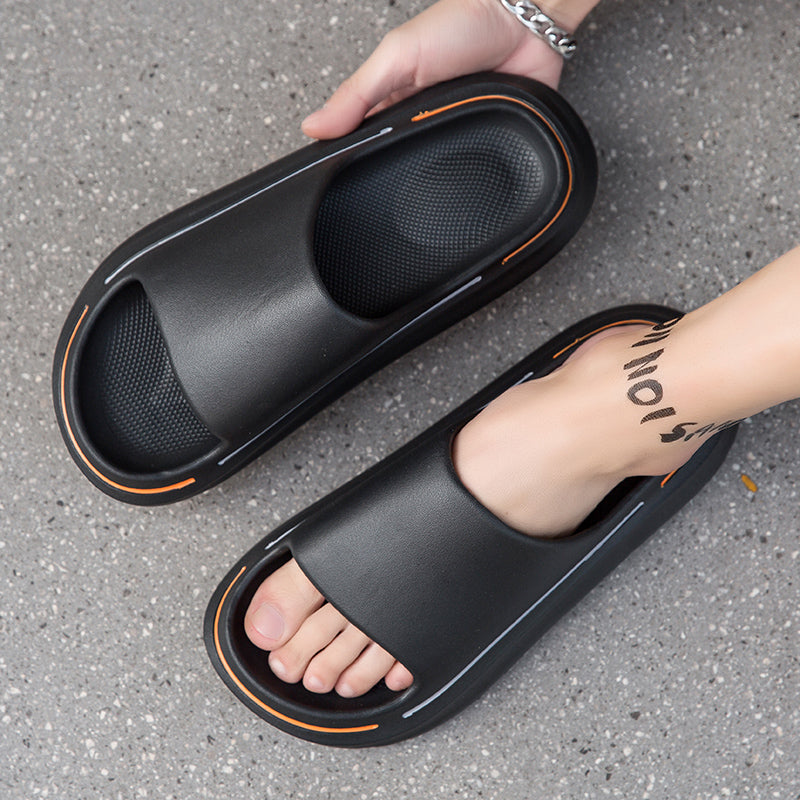 Slippers Increase Men's Sense Of Stepping On Feces In Summer