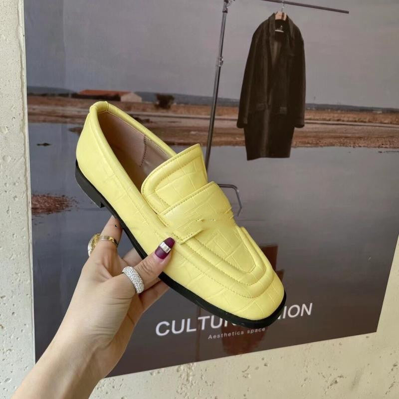 Small Square Toe Retro Stone Pattern Shoes