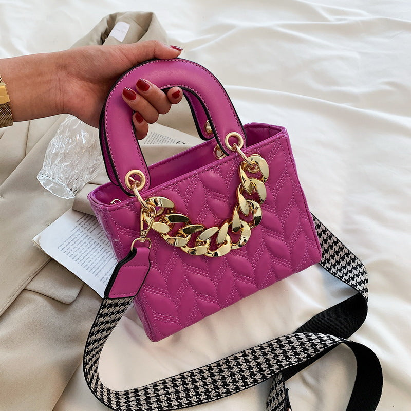 New Trendy Summer Portable Rhombus Messenger Bag