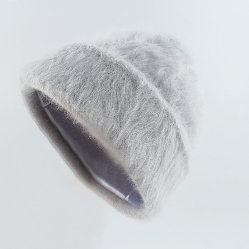 Plush and gentle rabbit hair knitted pile hat
