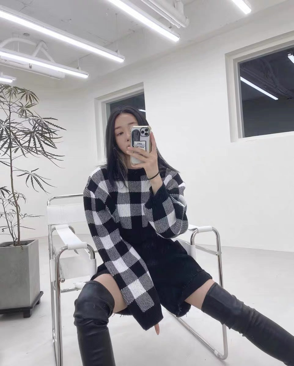 Women's Early Autumn Short And Thin Sweater