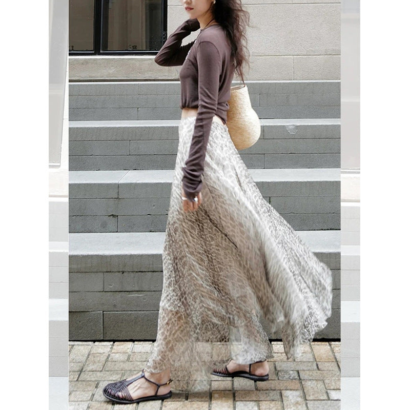 Women's Stylish Western-Style Coffee-Colored Printed Skirt Set