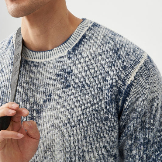 Mens Washed Fluffy Soft All-Cotton Blue-and-White Reverse-Print Sweater