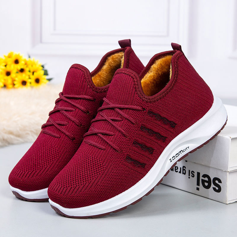 Old Beijing Women's Cloth Shoes Winter Plus Velvet To Keep Warm Flat-bottom Non-slip