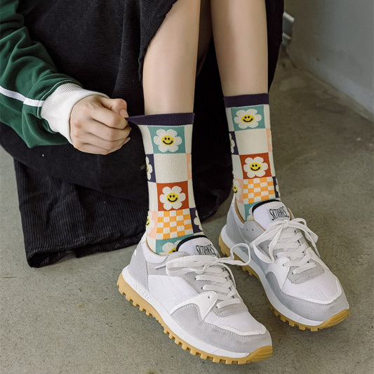 Female Ins Trend Retro Tube Socks College Style
