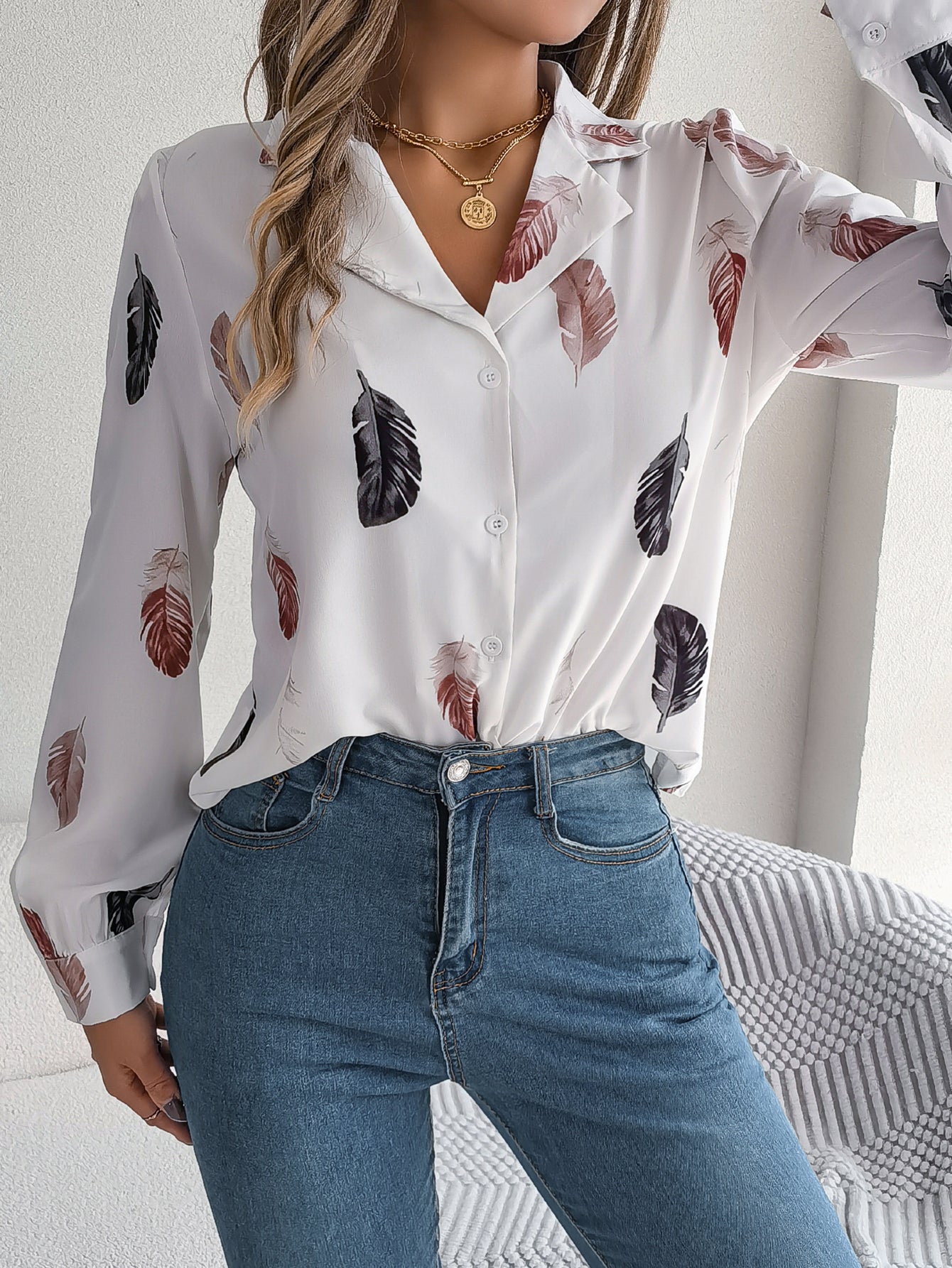 Women's Elegant Feather Print Notched Lapel Long Sleeve Shirt