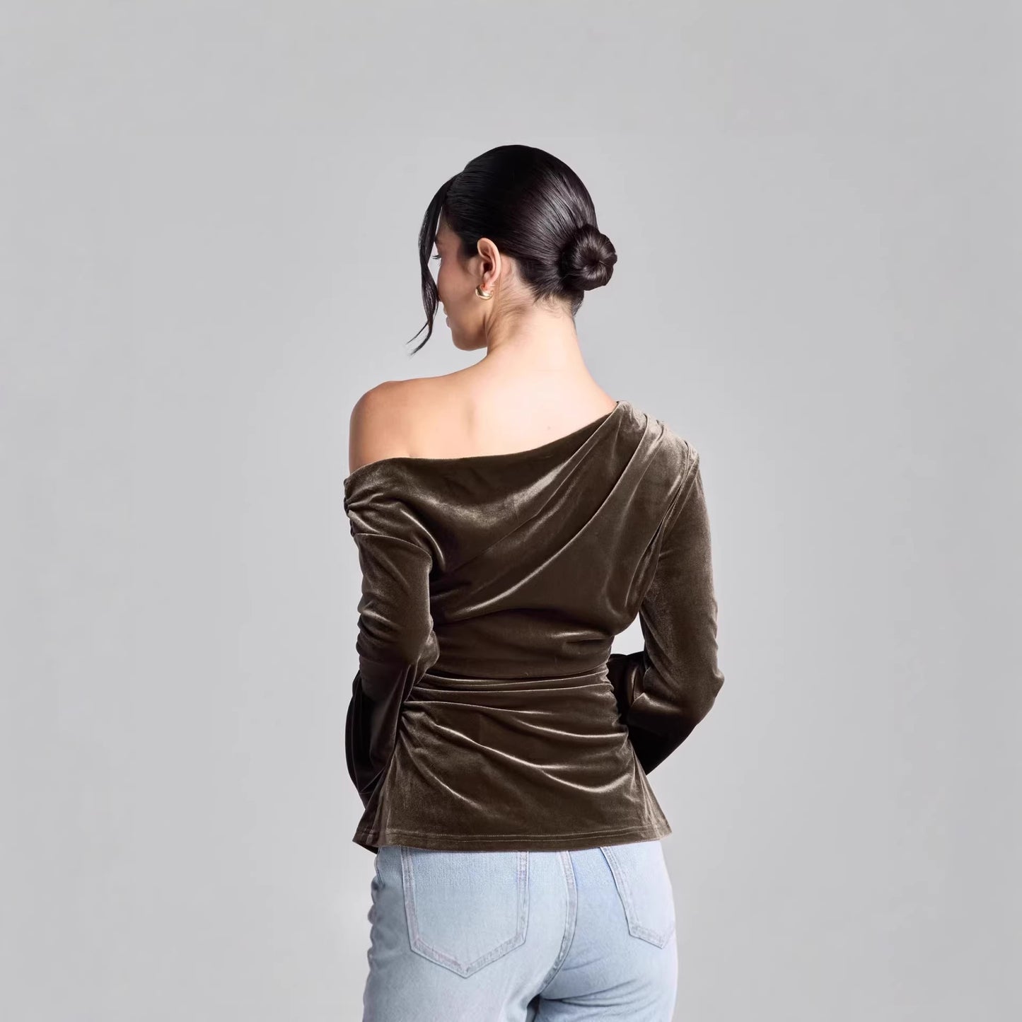 Slimming Pleated Fitted Top With Flared Sleeves