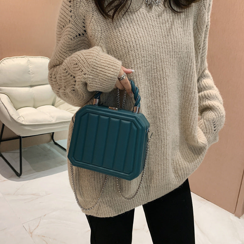 Fashion Messenger Bag With Large Capacity
