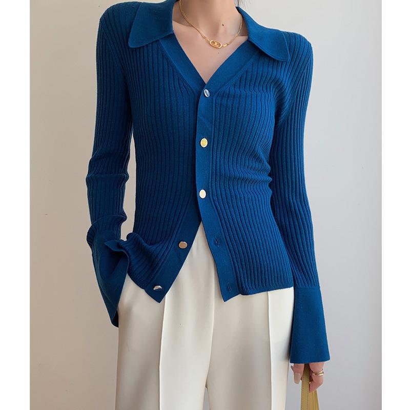 Fashionable Temperament Solid Color V-neck Knitted Cardigan