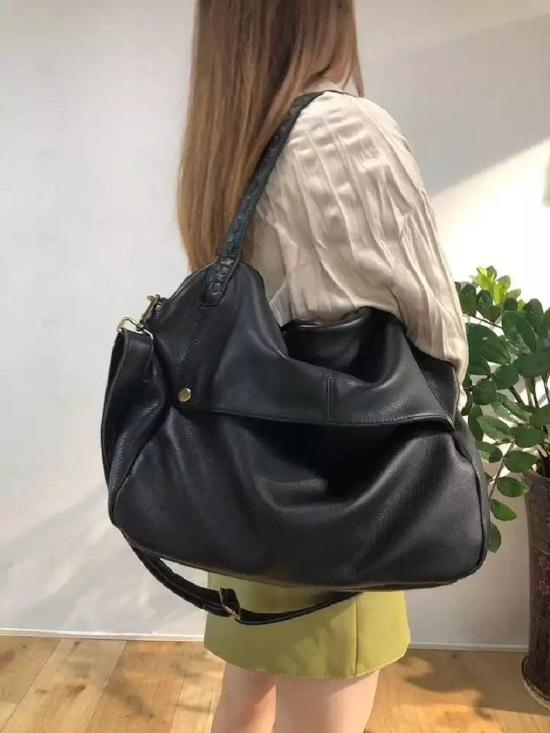 Top Layer Cowhide Large Capacity Shoulder Bag