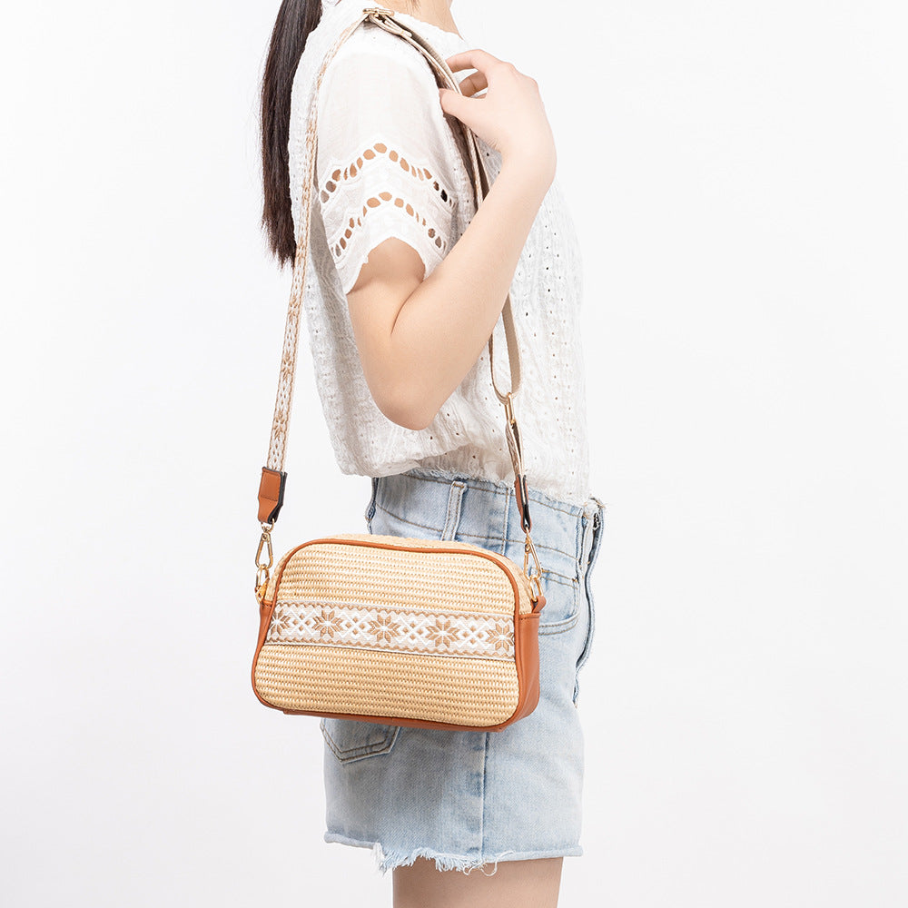 One-shoulder Commuter Special-interest Design High Sense Straw Woven Bag