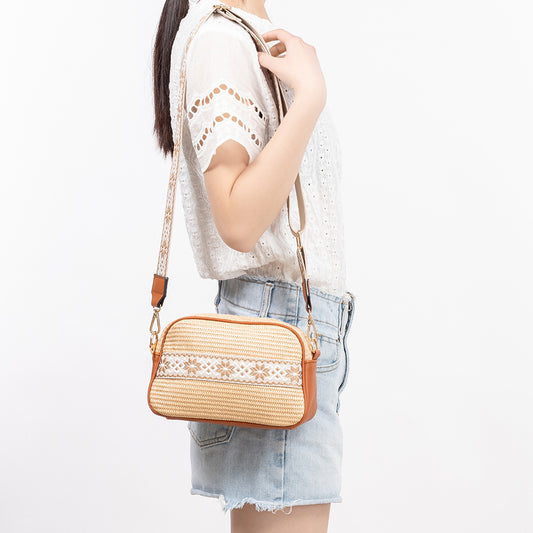 One-shoulder Commuter Special-interest Design High Sense Straw Woven Bag