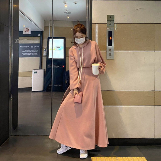 Womens Fashionable Casual Sweatshirt And Skirt Set