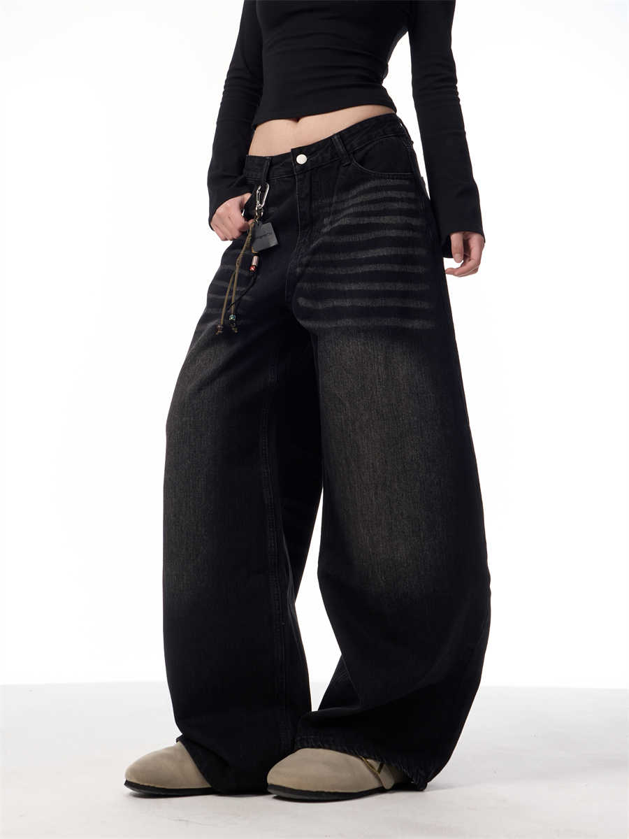 Retro vaskede lige jeans med løse, faldende brede ben