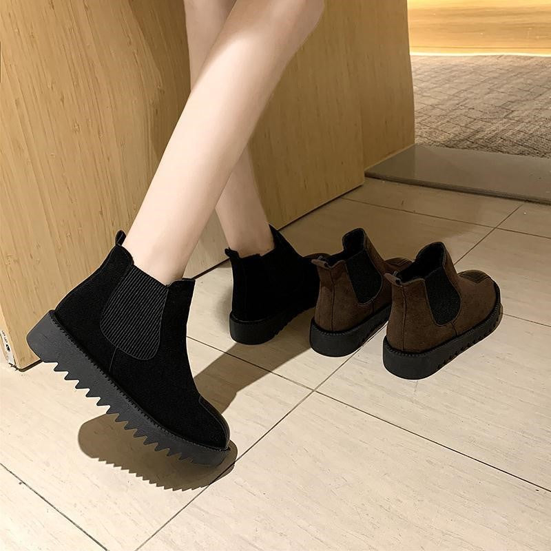 Frosted flat leather toe and velvet vintage Martin boots