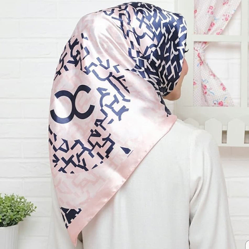 Explosive Leopard Printed Large Square Scarf