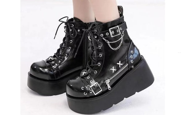 Stylish And Super-cool Chunky Round-toe Dr Martens Boots Designed Specifically For Women