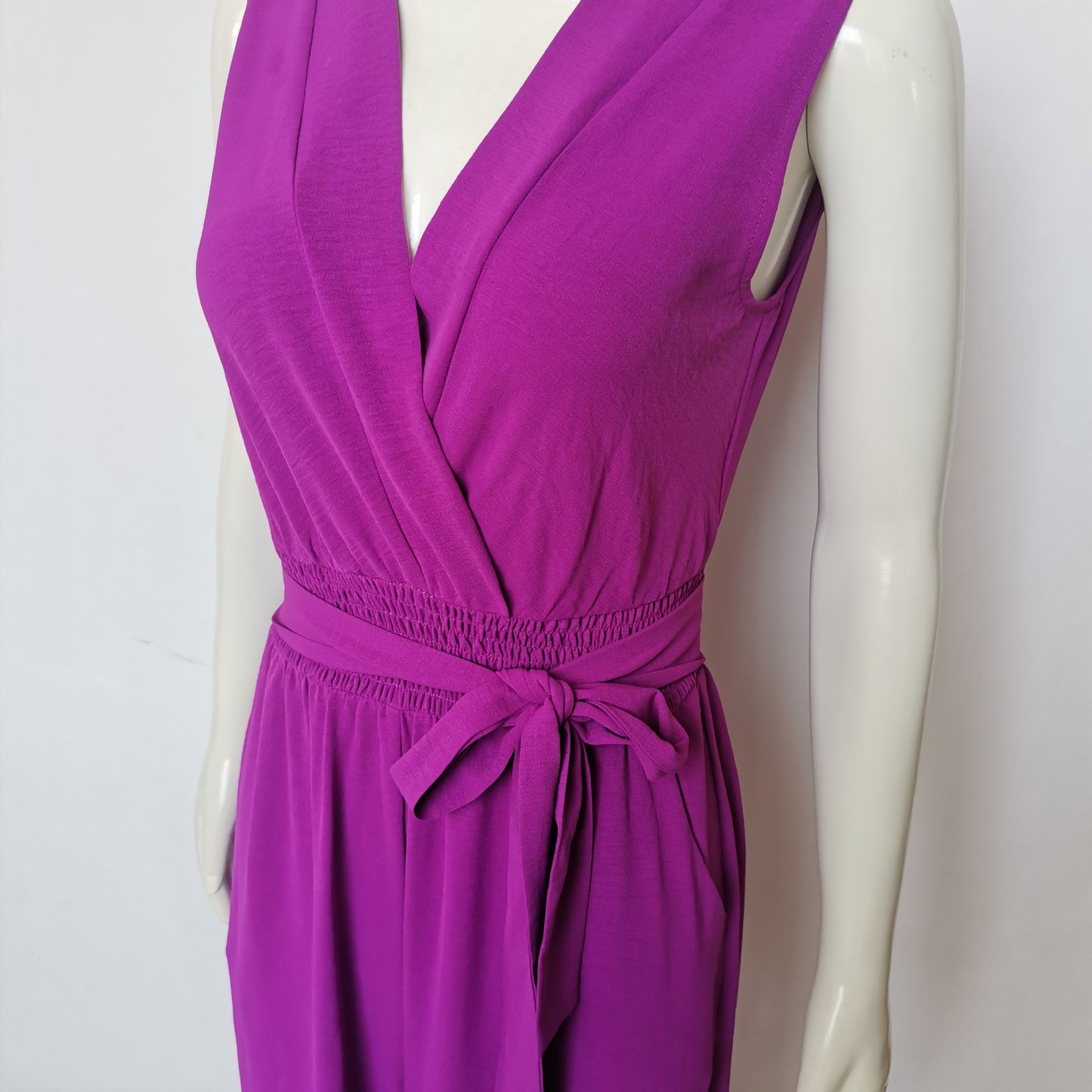 High Waisted Loose Fitting Wide Leg Women's Jumpsuit