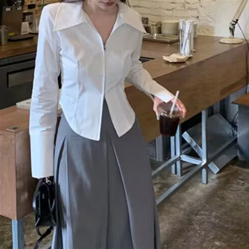 Pure And Alluring Long-sleeve Shirt With A Notched Collar And Side Slits