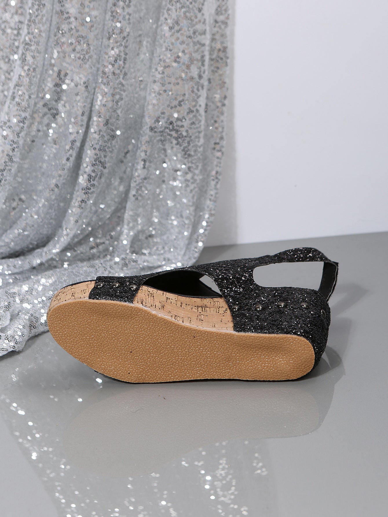 Women's Wedge Peep Toe Platform Rivet Sandals