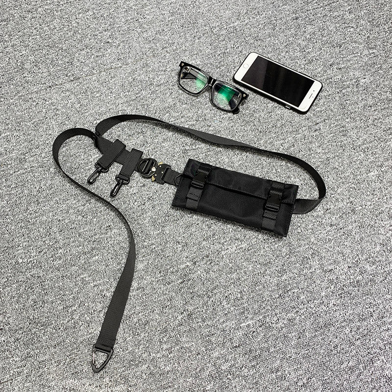 Belt buckle belt bag