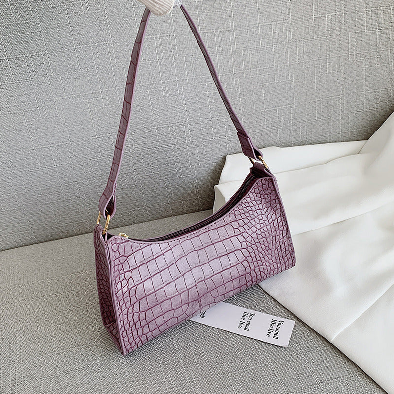 Armpit bag with cross net and red chain shoulder bag