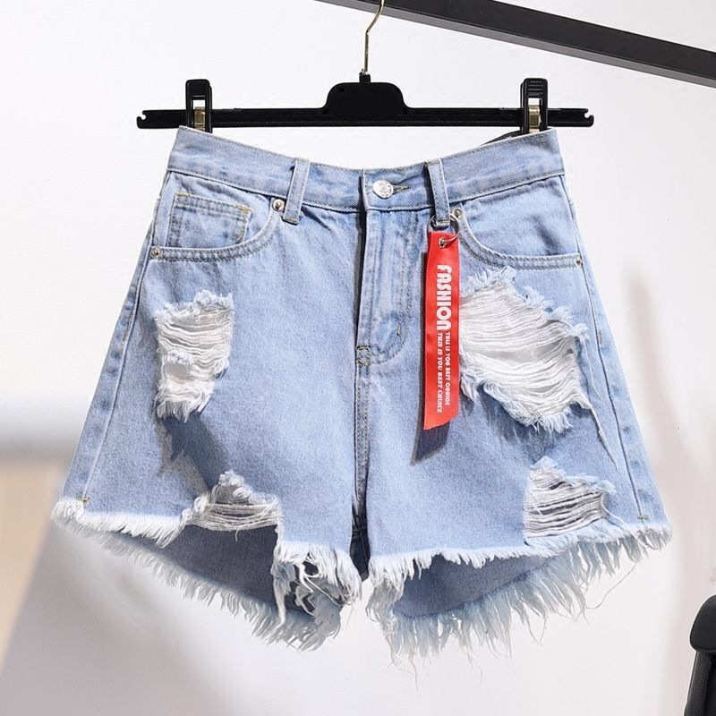 Women's raw hem denim shorts