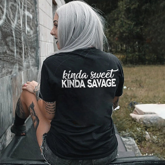 Digitalprintet T-shirt i afslappet stil med europæiske og amerikanske bogstaver