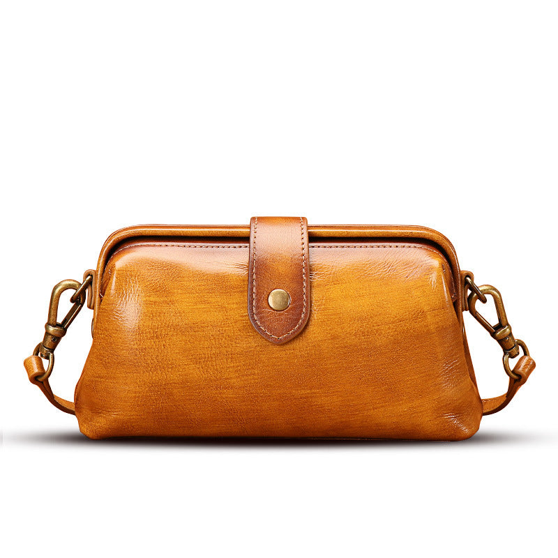 New First Layer Cowhide Hand Niche Shoulder Messenger Bag