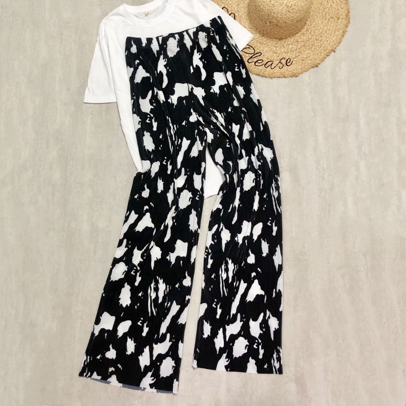Spring And Summer Women's Wide-legged Pants High Waist Pleated