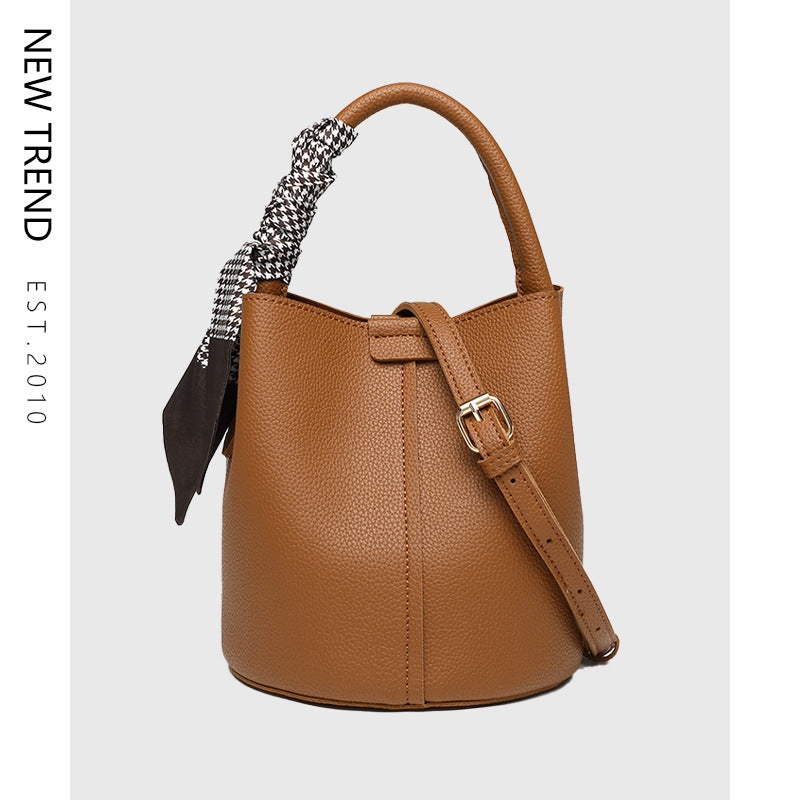 Niche Lychee Pattern Soft Leather Fashion All-match Messenger Bag
