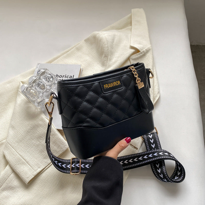 Fashion Rhombus Contrast Color Wide Shoulder Strap Crossbody Bag