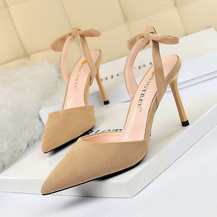 Back strap small bow sandals