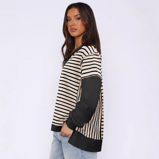 Moderne løs stribet sweater med kontrastfarver og slidser til kvinder