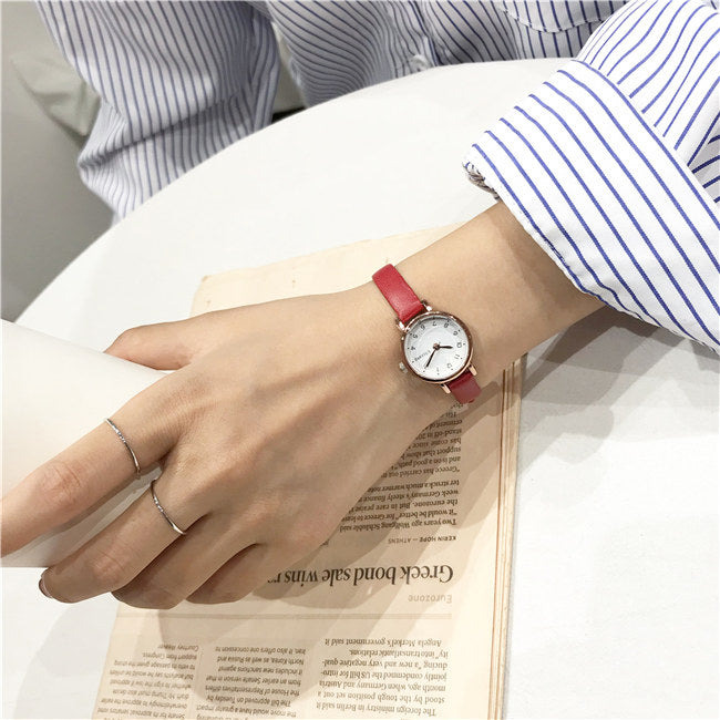 Korean version of simple retro forest school watch