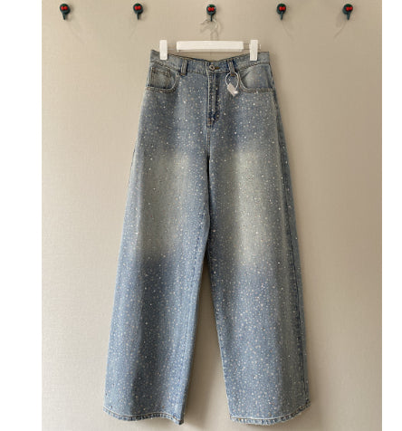 Womens Stylish Distressed Jeans With Rhinestone Detailing