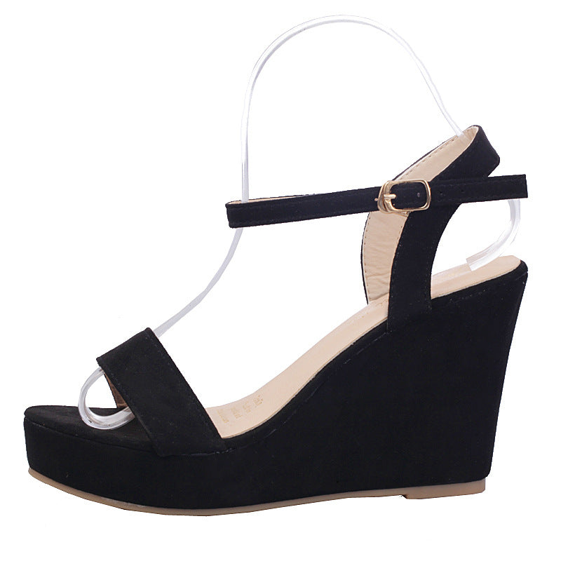Buckle suede sandals