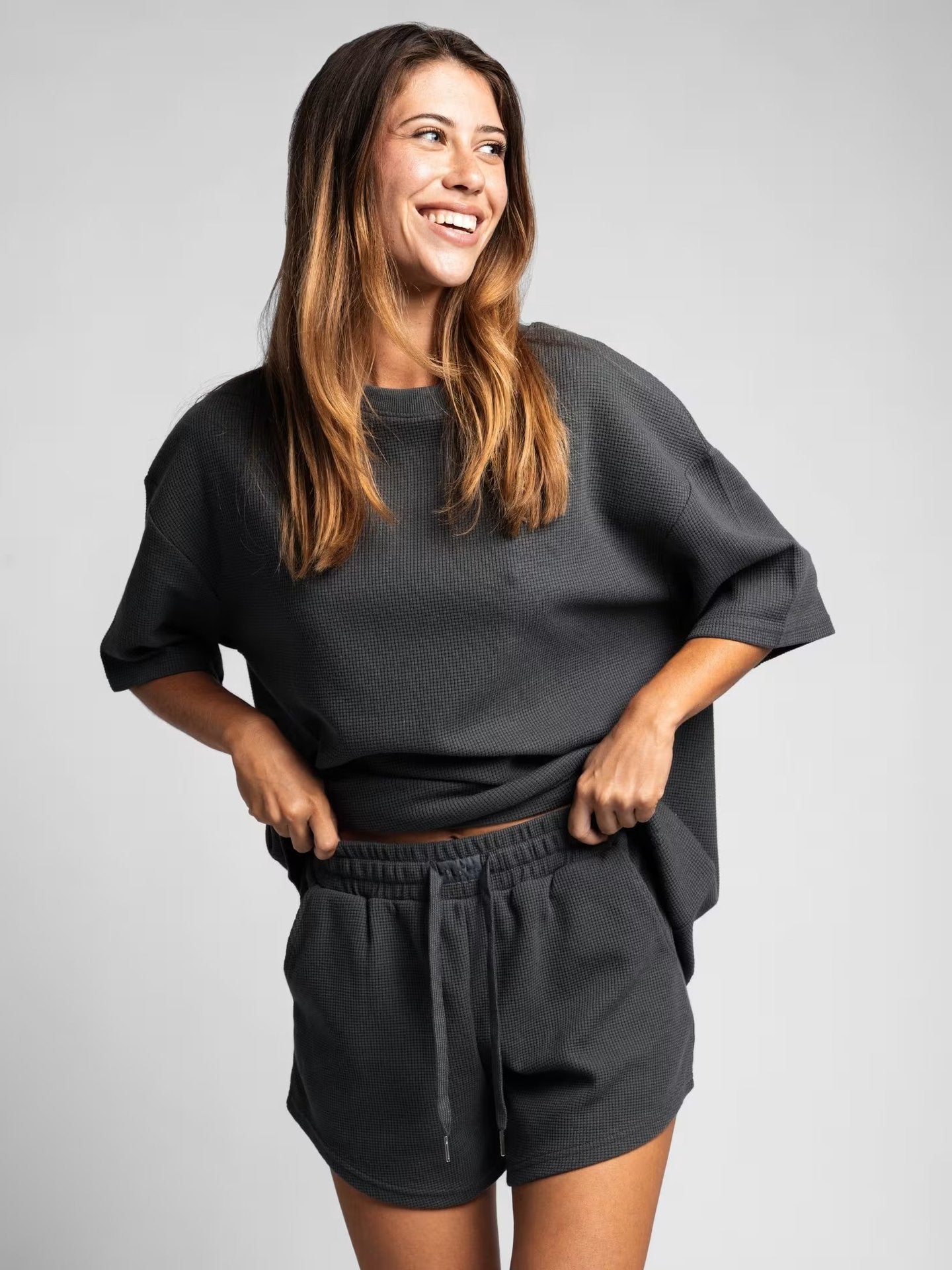 Solid-color Relaxed-fit Shorts Casual Set