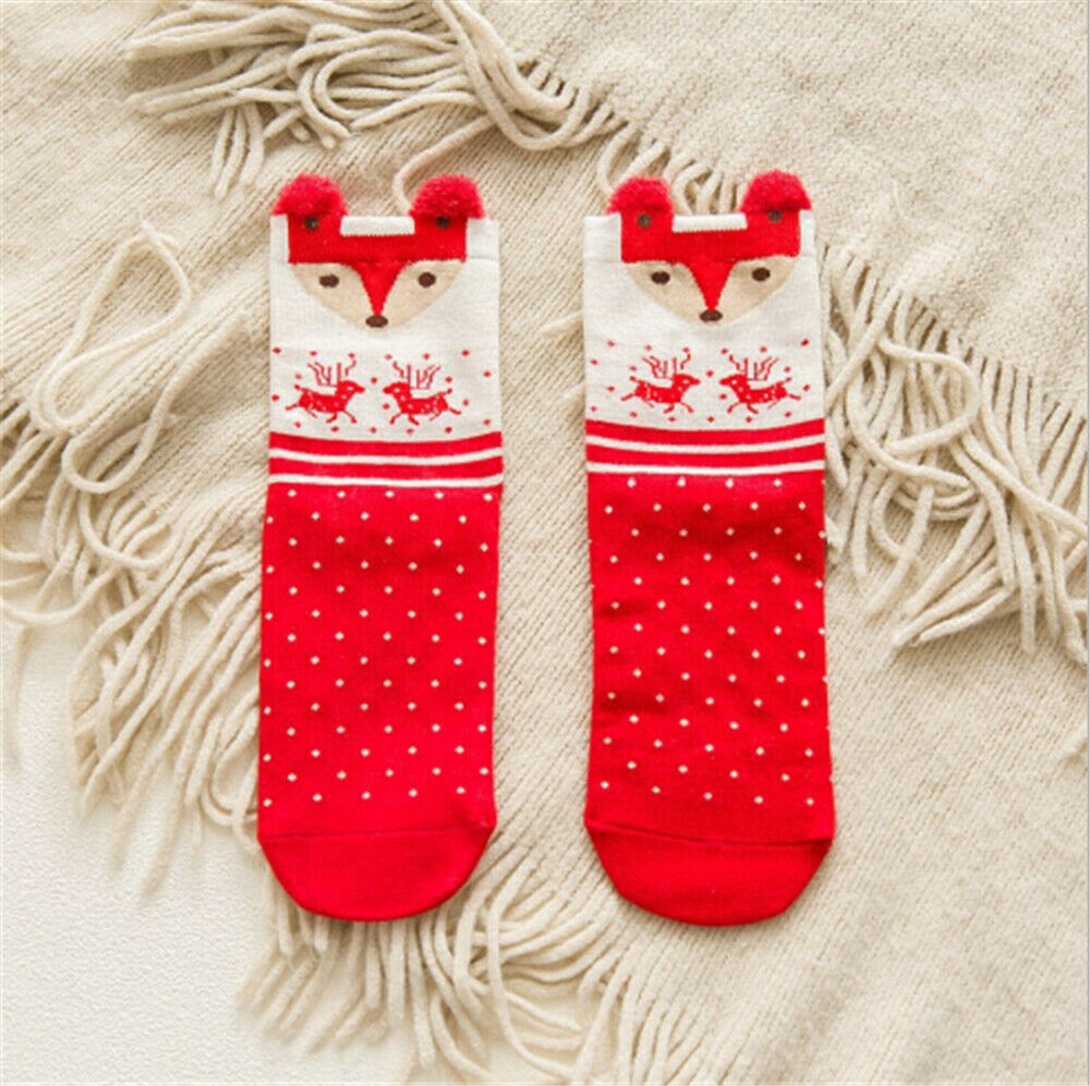 Colorful cotton red socks
