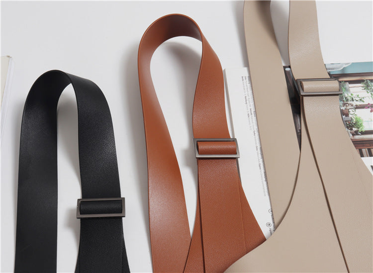 Harnais asymétrique en imitation cuir