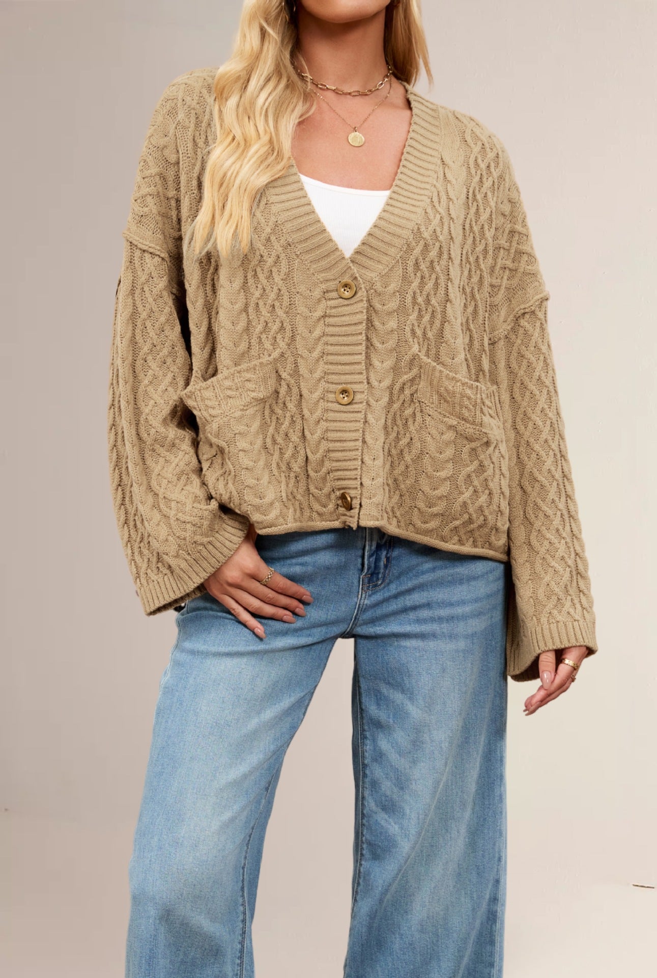 Women's Cable Loose-fitting Solid Color Knitted Cardigan