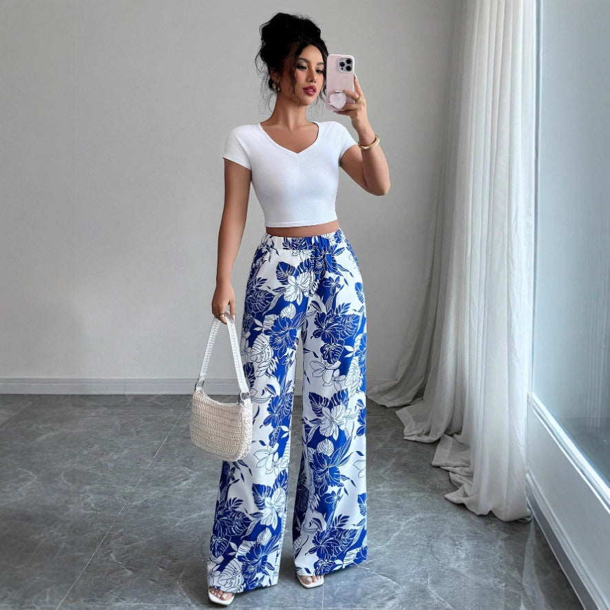 Stylish Casual And Relaxed Fit Womens Trousers