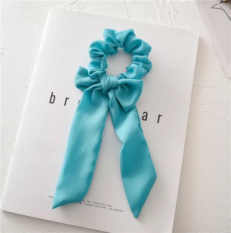 Bowknot chiffon streamers take the lead