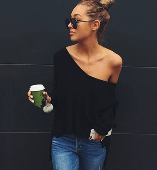 Fashionable And Comfortable Women's Sweater With A Dropped Shoulder Design