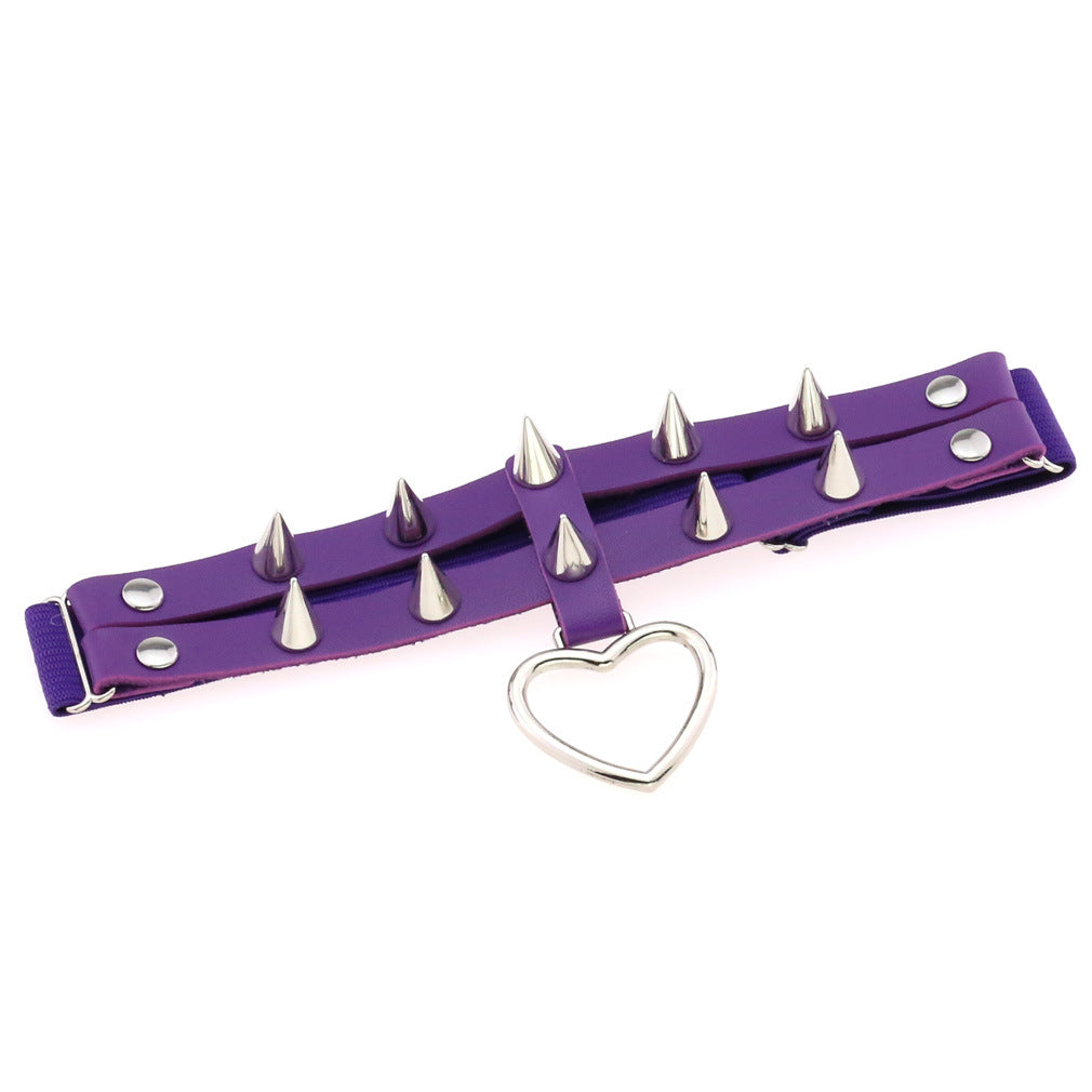 Double Row Spike Rivet Peach Heart Pendant Leg Ring