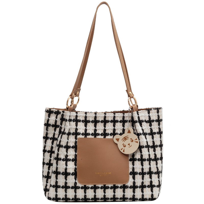 Women's Commuting Shoulder Bag Is Popular