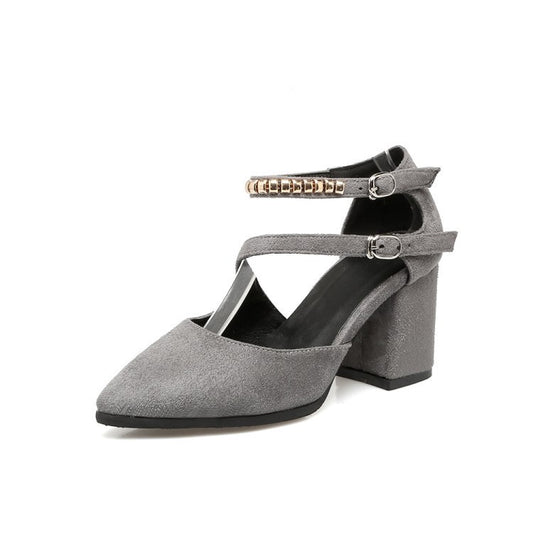Oversize sandals with chunky heel
