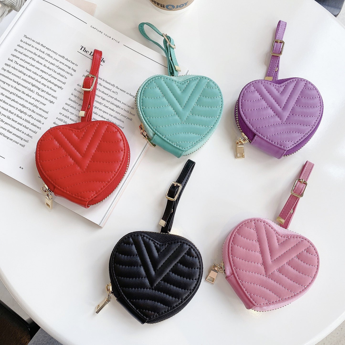 Heart Shaped Embroidered Zipper Earphone Leather Case