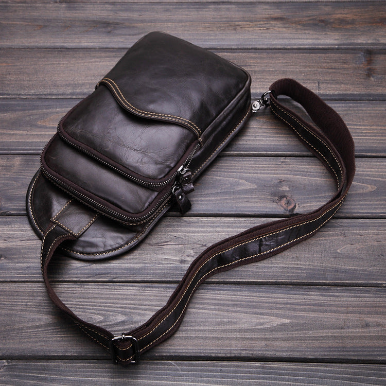 The manufacturer a sells men's casual chest bag leather wax Leather Shoulder Satchel Bag retro casual
